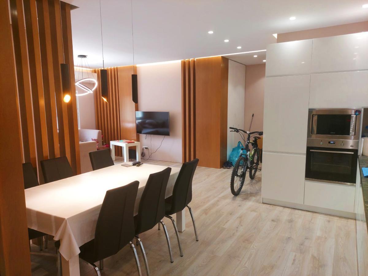 Luxurious Double Bedroom Suite Tirana Buitenkant foto