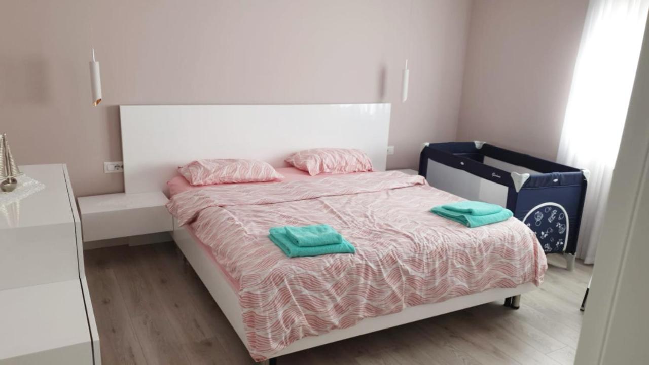 Luxurious Double Bedroom Suite Tirana Buitenkant foto