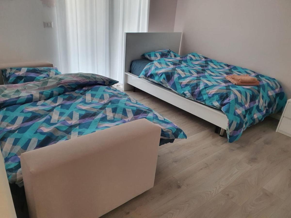 Luxurious Double Bedroom Suite Tirana Buitenkant foto